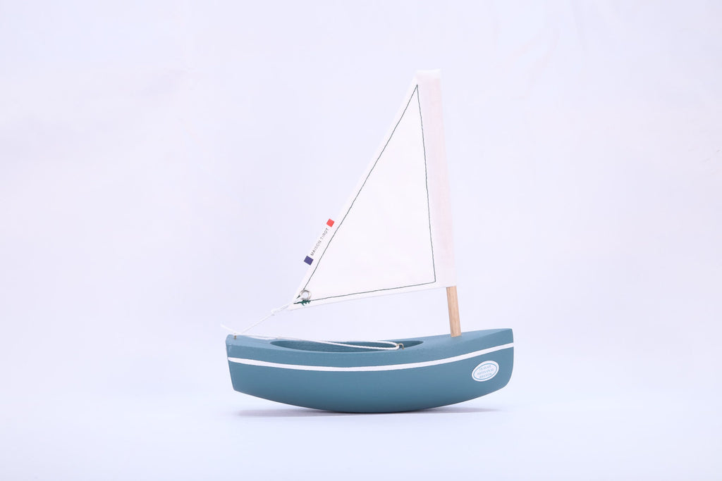 bateau jouet en bois made in france bleu
