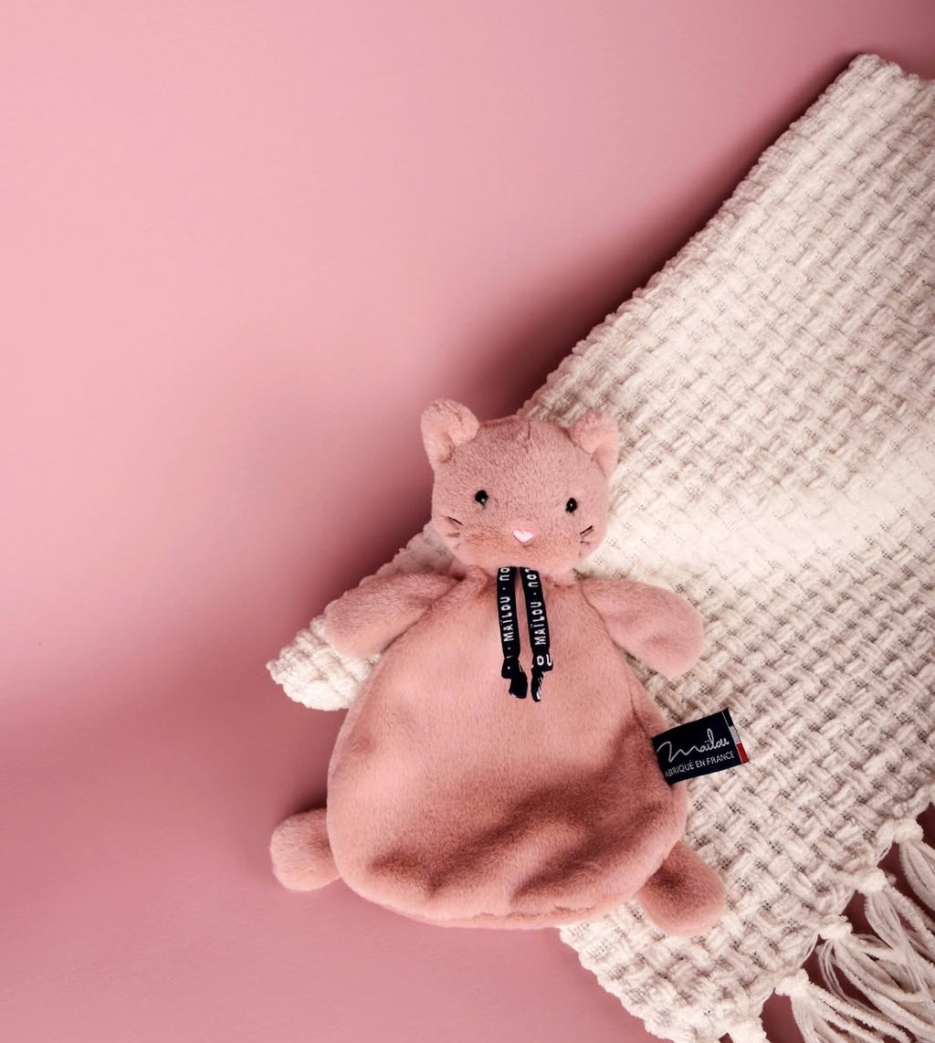 doudou plat chat rose fabriqué en France