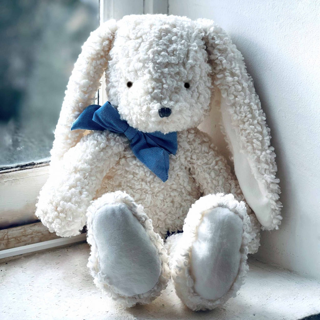 peluche lapin lanc bouclette fabriquée en France