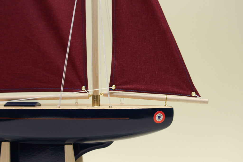 Le Saint Germain : Voilier Artisanal Made in France